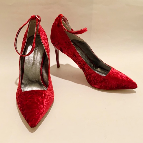 Oscar de la Renta Shoe Red Velvet Heels Stiletto Heel Dress Designer Shoes 37.5 - Picture 10 of 16